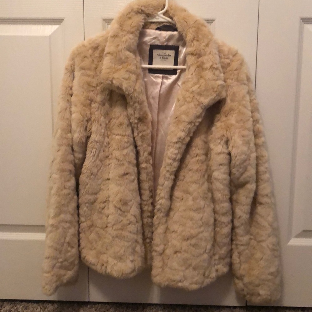 Abercrombie & Fitch Faux Fur Coat